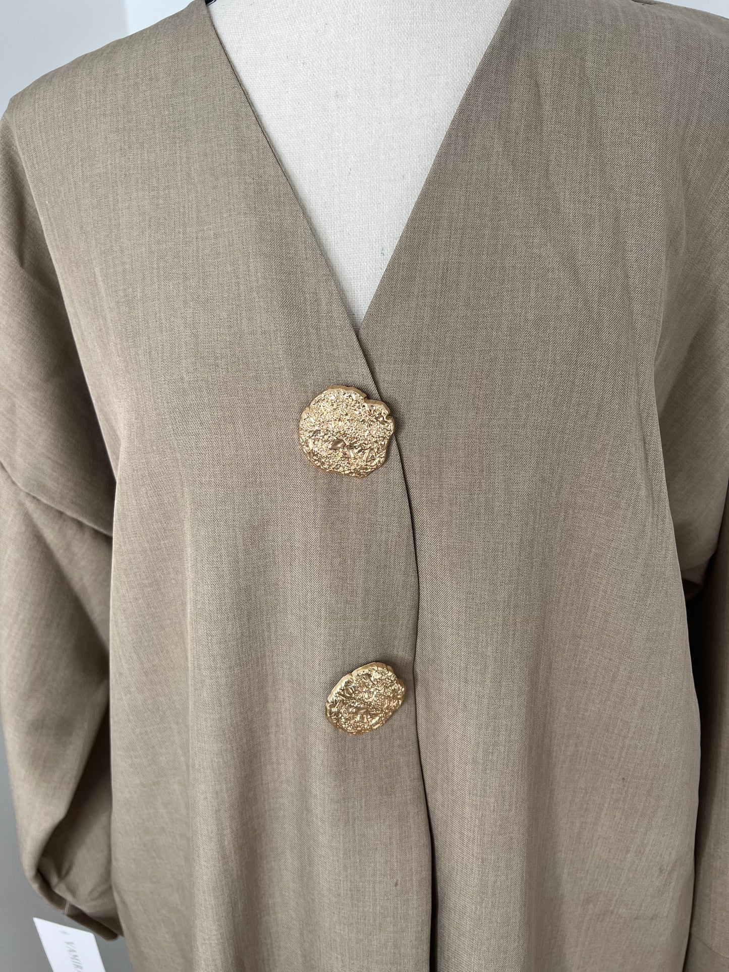 Ensemble Gold Button Taupe